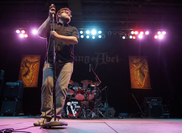 042013bp-angels-concert-06